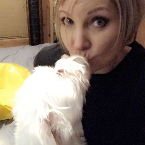 Meet your Posher, Heidi - Picture 1 of 1